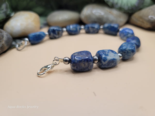 Sodalite beaded bracelet with clasp.