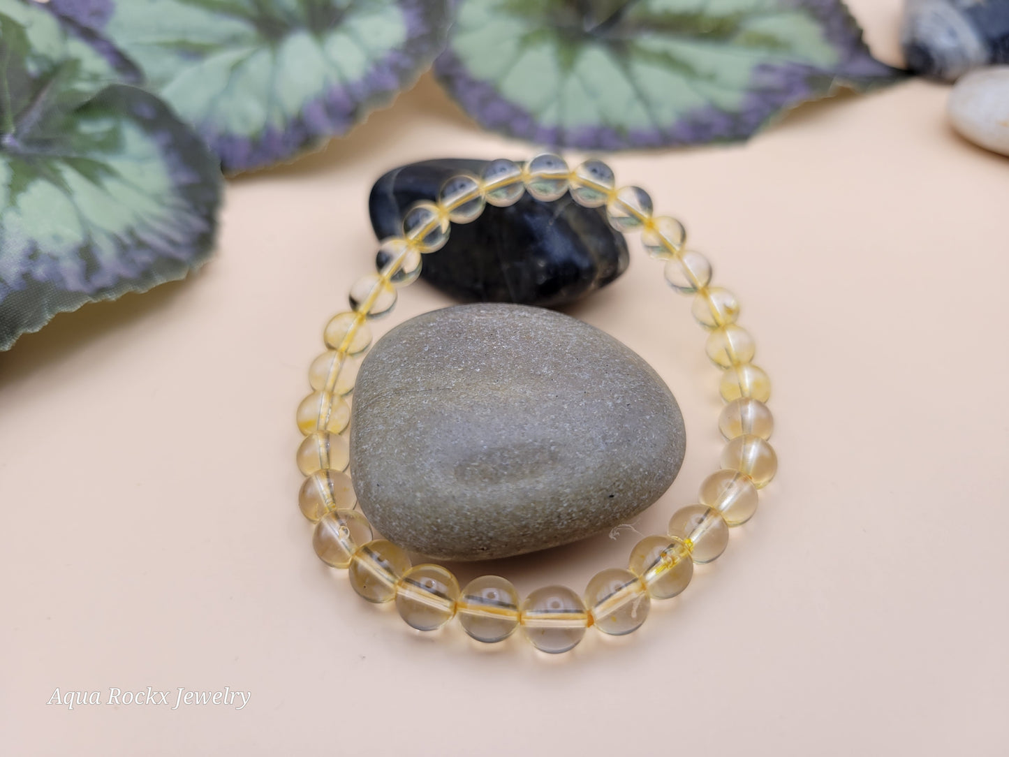 Yellow Citrine gemstone stretch bracelet.